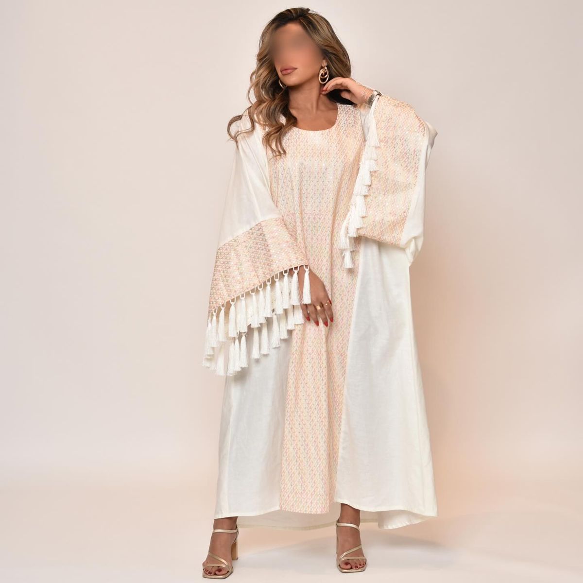 Tassel-sleeve kaftan