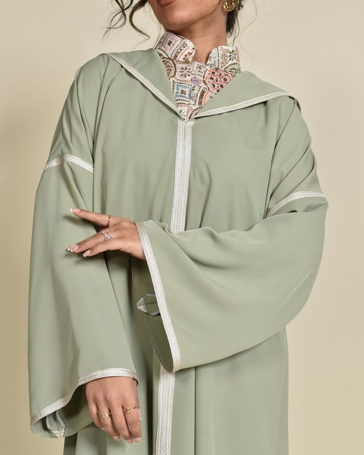 Hooded kaftan
